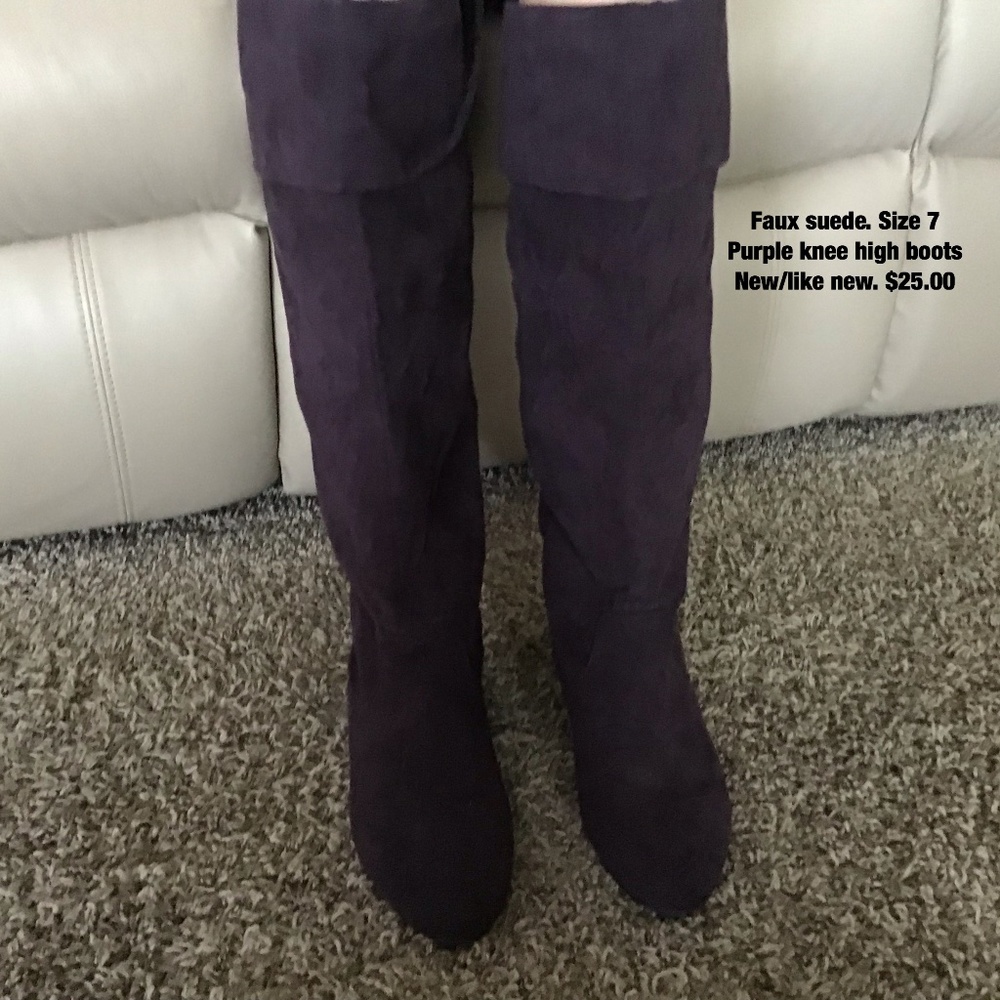 Purple flat boots